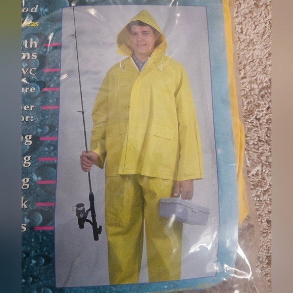 Other - Adult's Southbend 3 Piece 100% Waterproof Yellow Rainsuit - Size: Medium